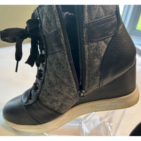 Women's Maurice Slip On Wedge Ankle Boot Size 9 Tie and Zip Black - Picture 4 of 7